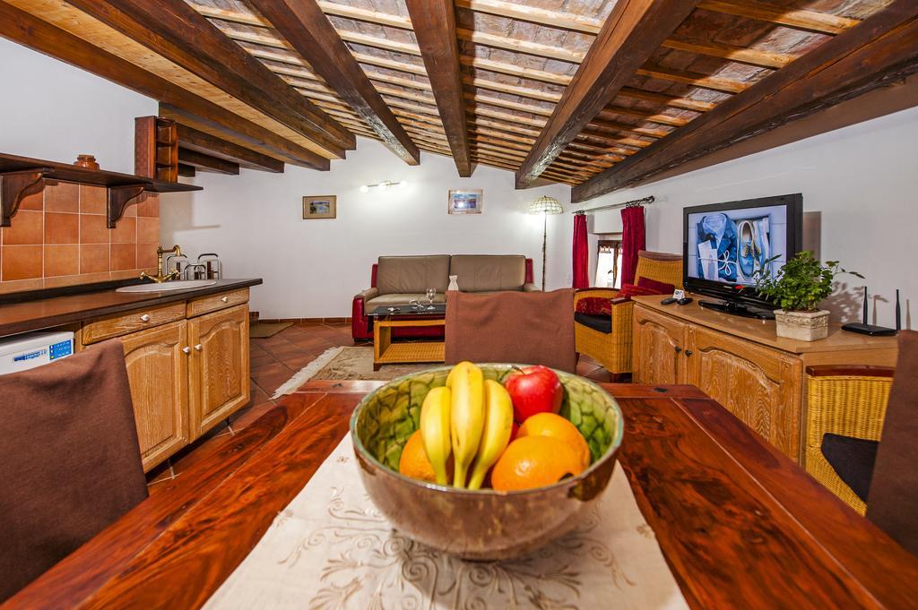 Apartments Taylor Rovinj Luaran gambar